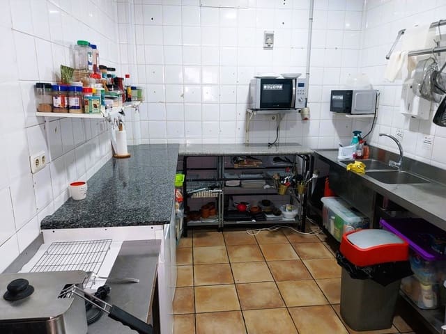 Restaurant/bar te koop in Benalmádena - € 29.950 (Ref: 9488935)
