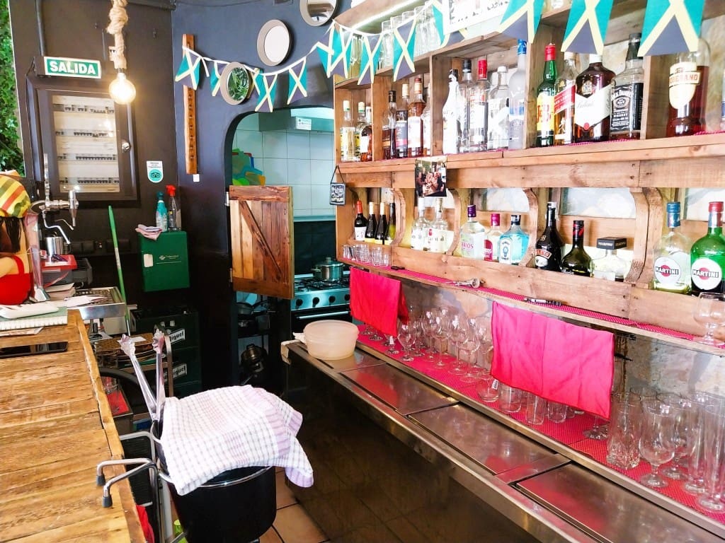 Restaurant/bar te koop in Benalmadena - € 29.950 (Ref: 9488935)