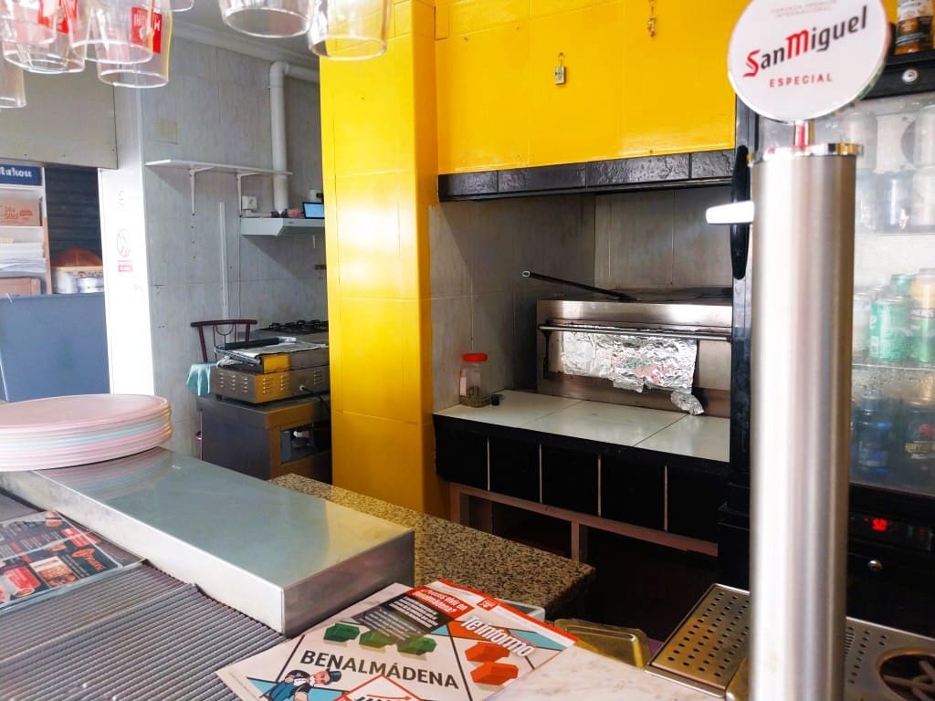 Restaurant/Bar for sale in Benalmadena - € 44,950 (Ref: 9489689)