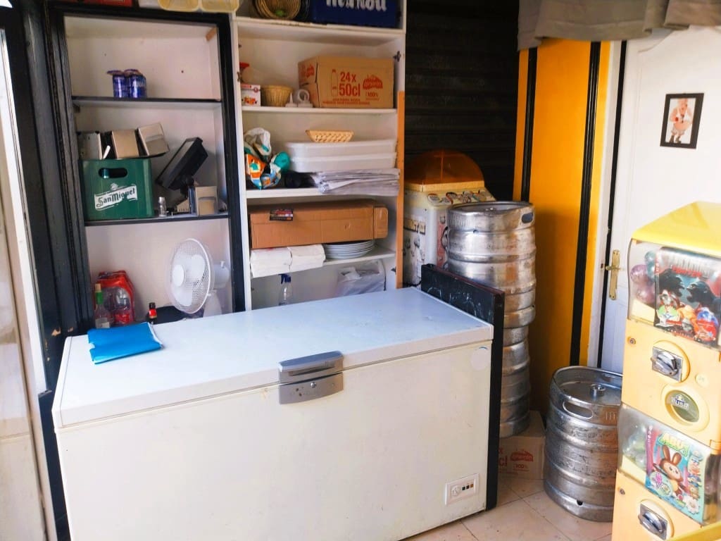 Restaurant/Bar for sale in Benalmadena - € 44,950 (Ref: 9489689)