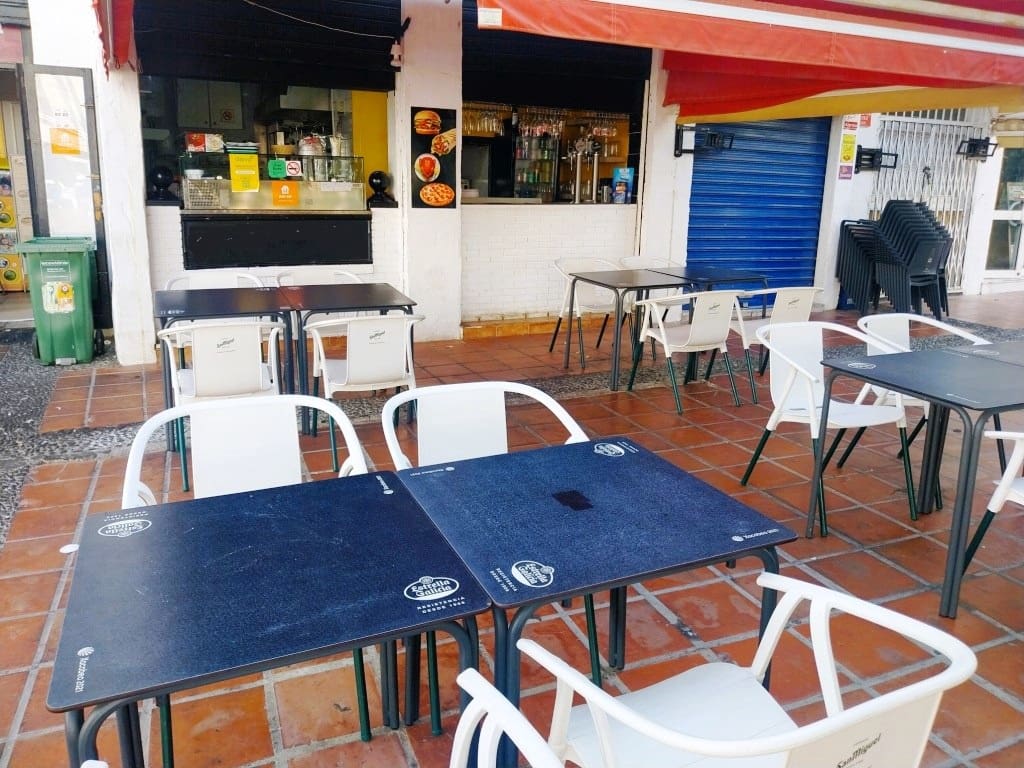 Restaurant/Bar for sale in Benalmadena - € 44,950 (Ref: 9489689)