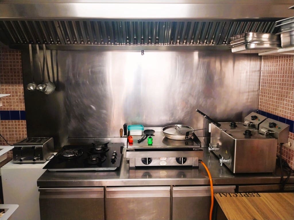 Restaurant/Bar til salgs i Arroyo de la Miel - € 34 950 (Ref: 9489746)