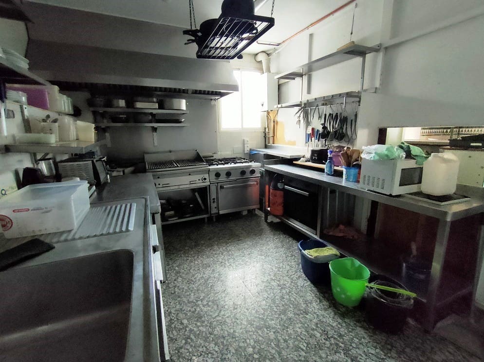 Restaurant/Bar for sale in Benalmadena - € 39,950 (Ref: 9489748)