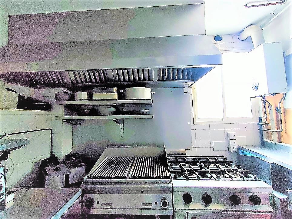 Restaurant/Bar for sale in Benalmadena - € 39,950 (Ref: 9489748)