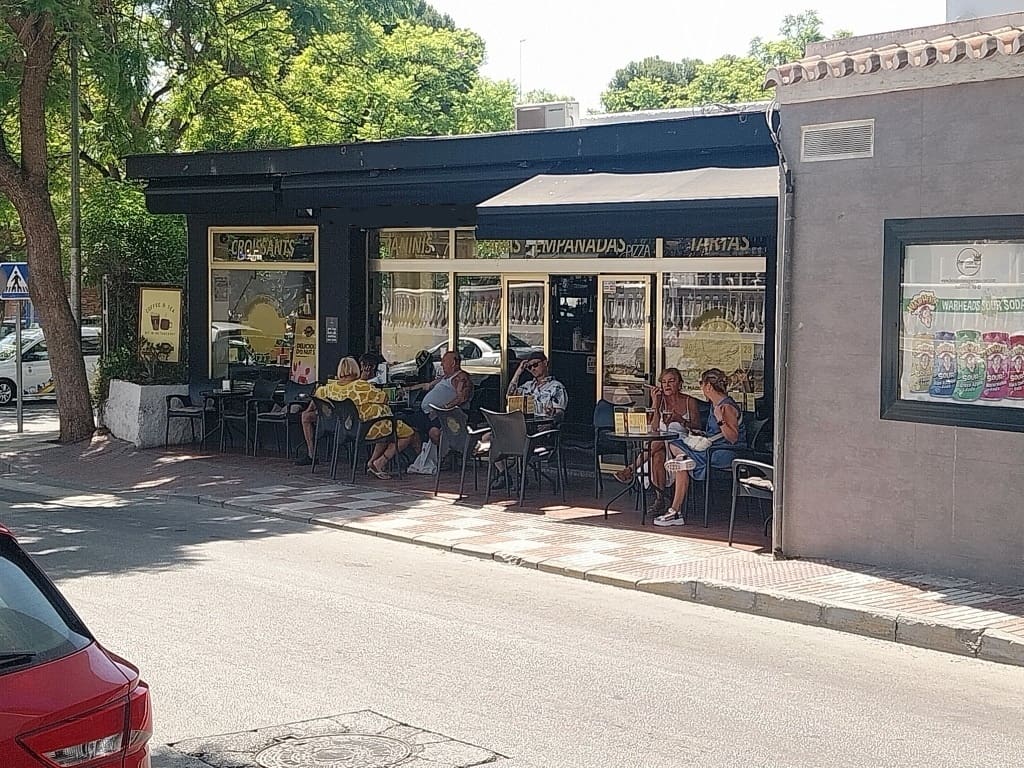 Restaurant/Bar til salgs i Benalmadena - € 59 950 (Ref: 9489749)