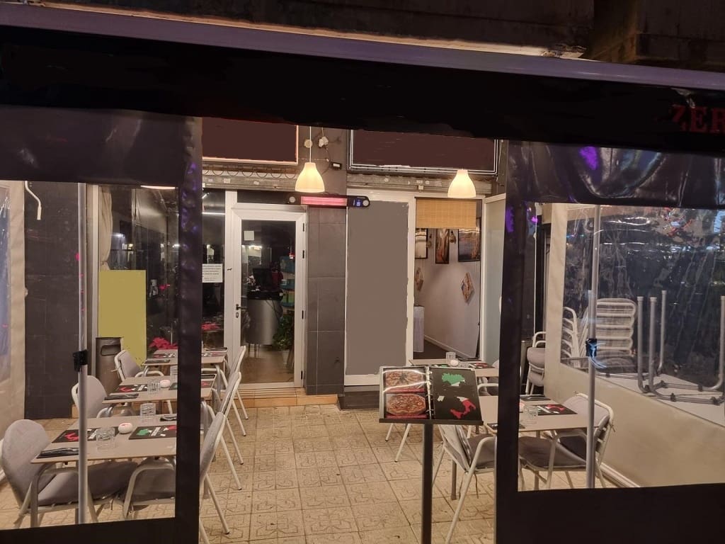 Restaurant/Bar til salgs i Torremolinos - € 19 950 (Ref: 9489886)