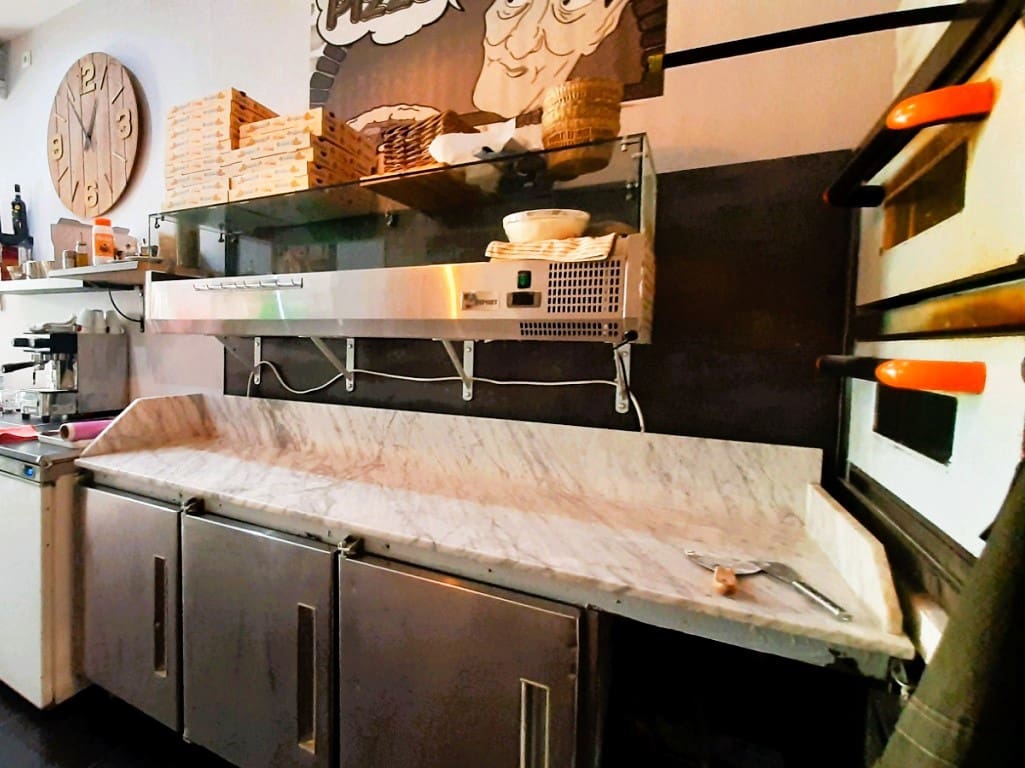 Restaurant/Bar til salgs i Torremolinos - € 19 950 (Ref: 9489886)