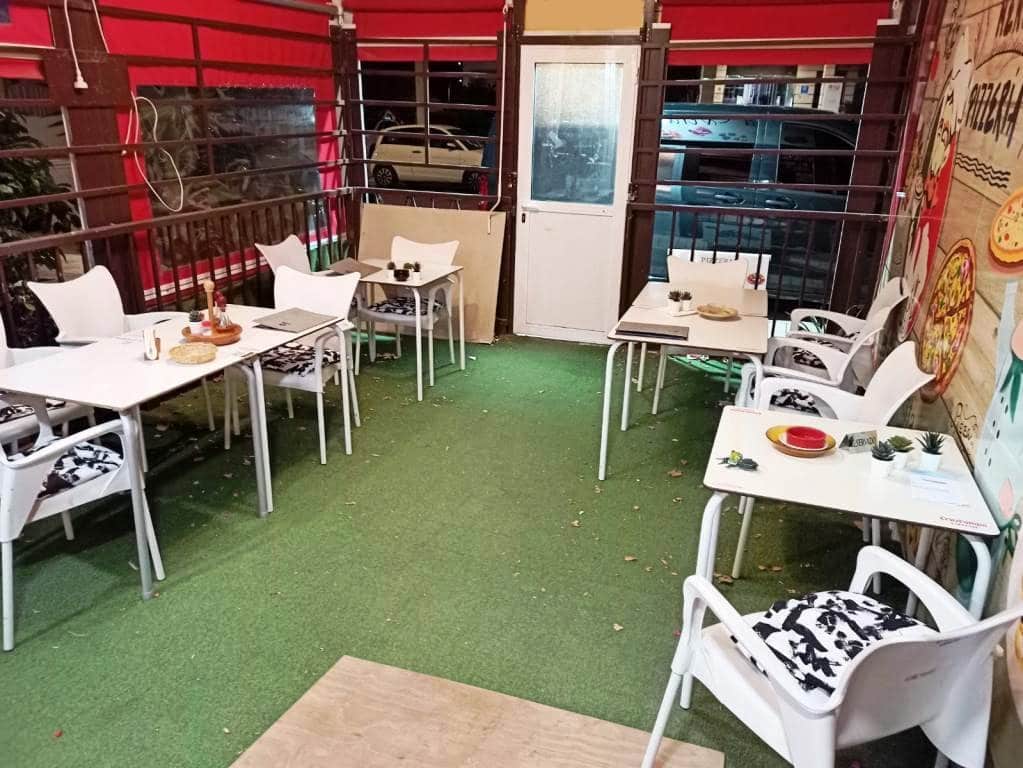 Ravintola/baari myytävänä paikassa Torremolinos - 19 950 € (Ref: 9489892)