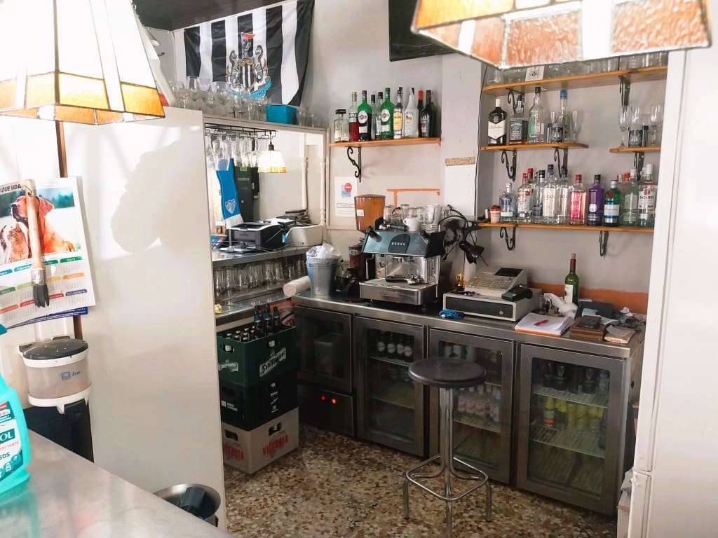 Ravintola/baari myytävänä paikassa Torremolinos - 32 950 € (Ref: 9489897)