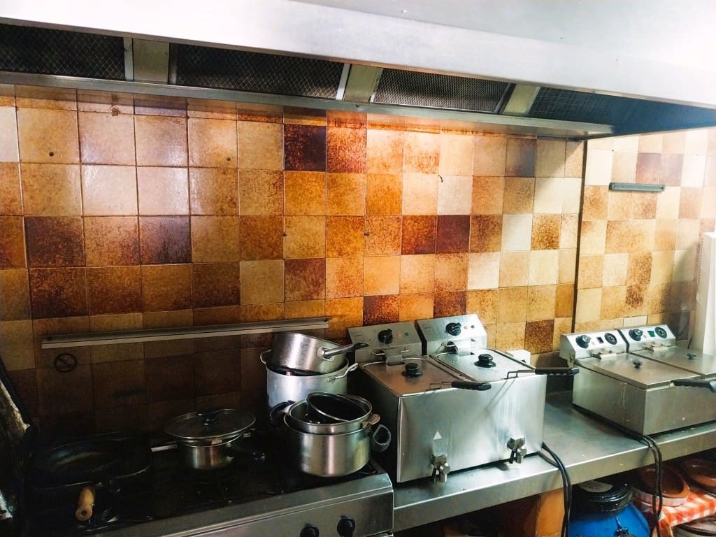 Ravintola/baari myytävänä paikassa Torremolinos - 32 950 € (Ref: 9489897)