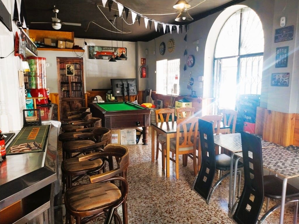 Ravintola/baari myytävänä paikassa Torremolinos - 32 950 € (Ref: 9489897)