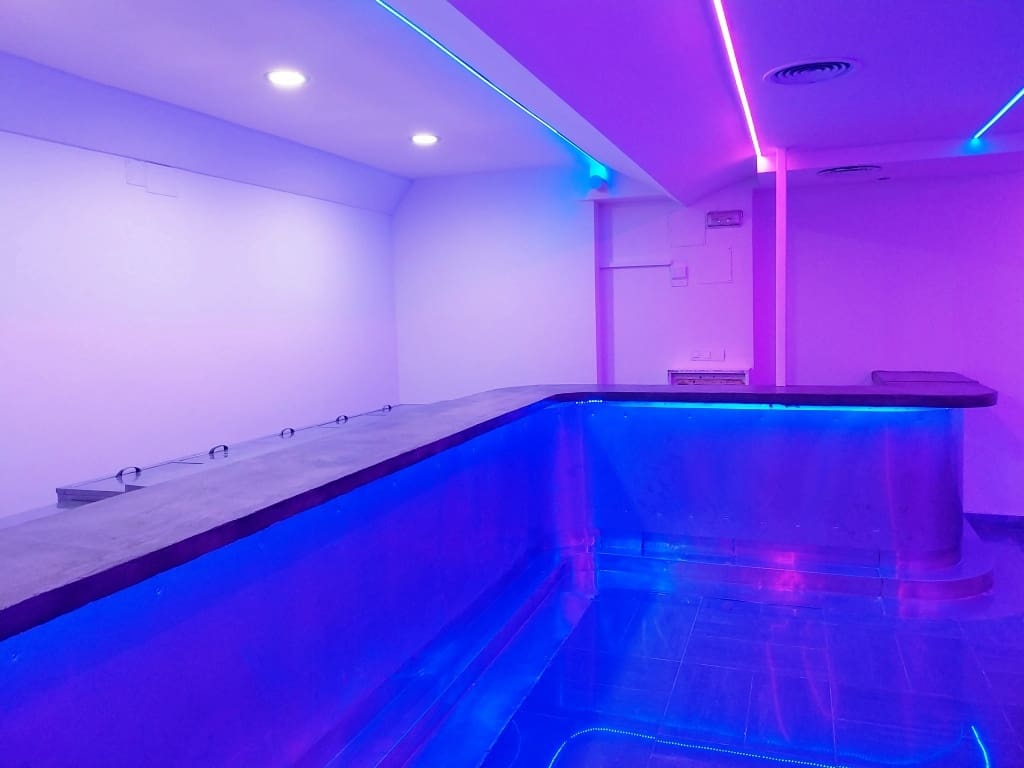 Ravintola/baari myytävänä paikassa Torremolinos - 34 950 € (Ref: 9489941)