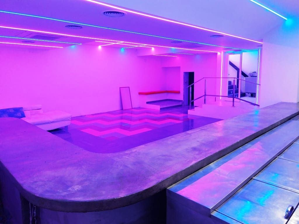 Ravintola/baari myytävänä paikassa Torremolinos - 34 950 € (Ref: 9489941)