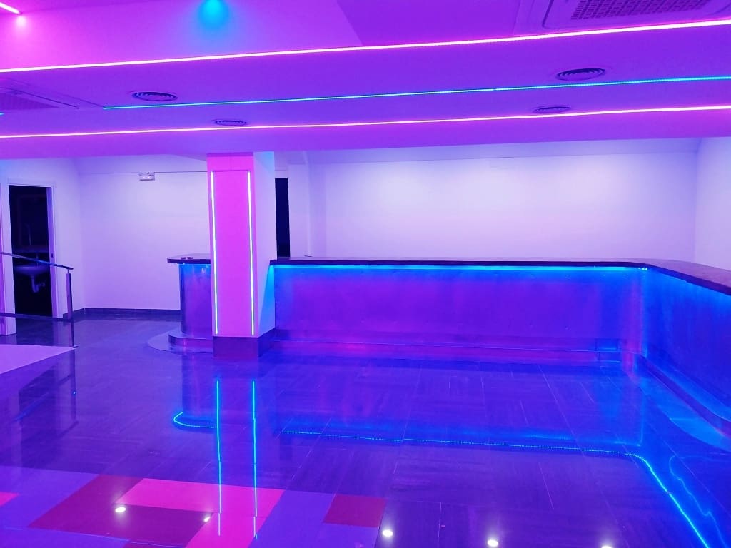 Ravintola/baari myytävänä paikassa Torremolinos - 34 950 € (Ref: 9489941)