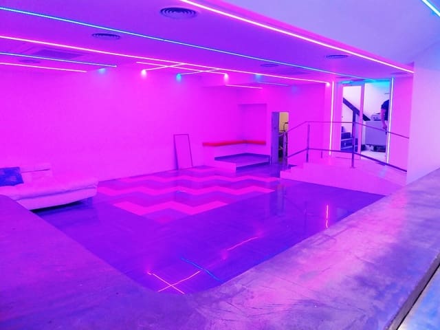 Ravintola/baari myytävänä paikassa Torremolinos - 34 950 € (Ref: 9489941)