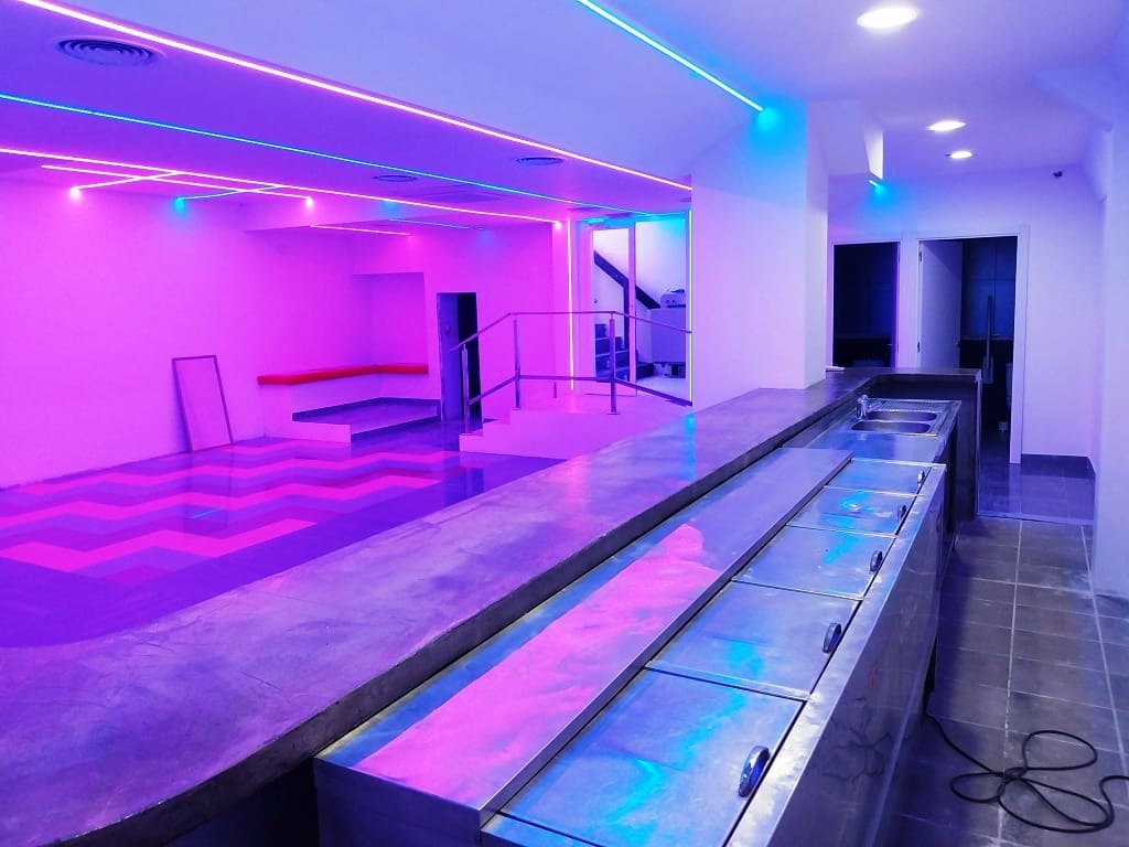 Ravintola/baari myytävänä paikassa Torremolinos - 34 950 € (Ref: 9489941)