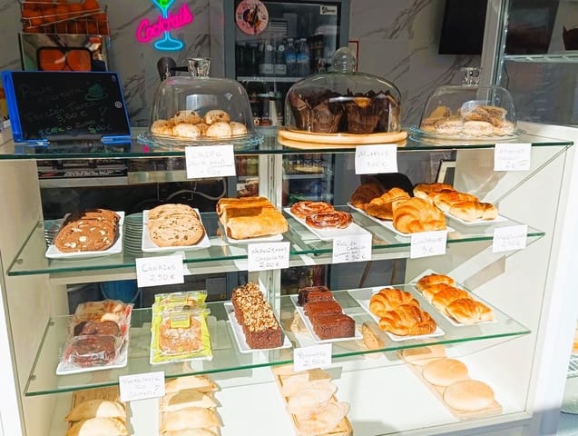 Ravintola/baari myytävänä paikassa Torremolinos - 34 950 € (Ref: 9489943)