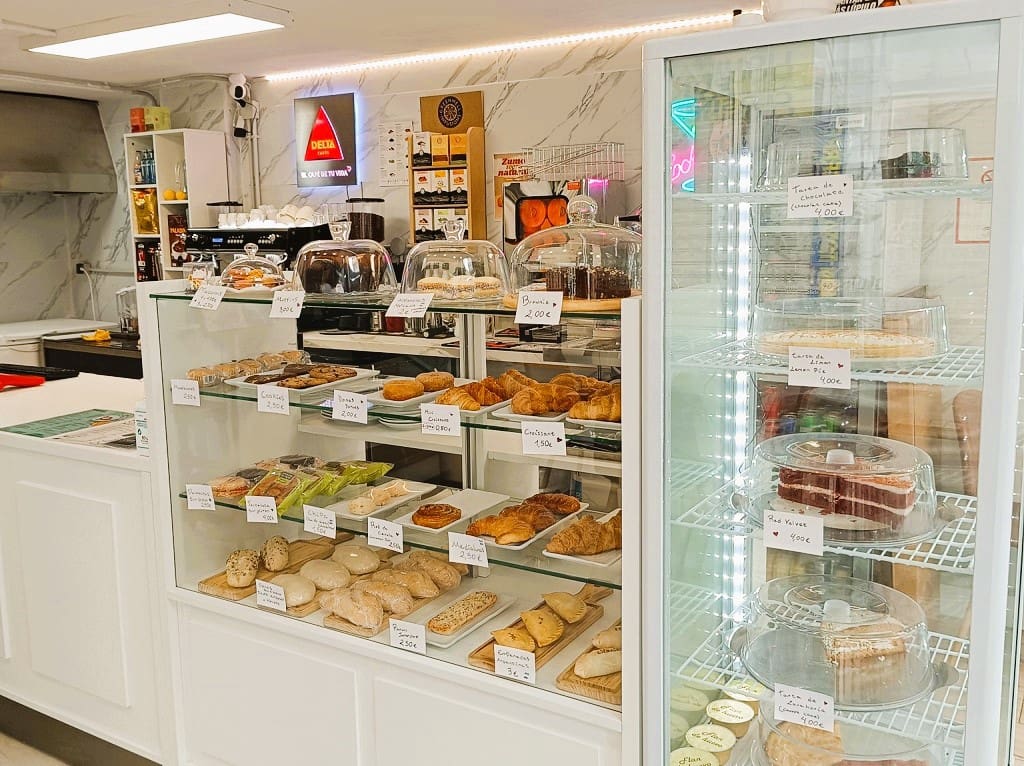 Ravintola/baari myytävänä paikassa Torremolinos - 34 950 € (Ref: 9489943)