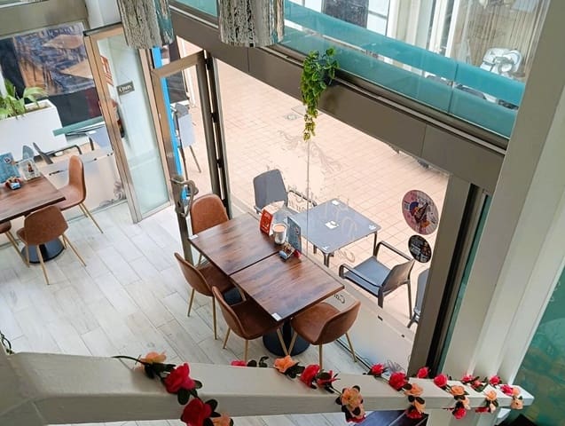 Ravintola/baari myytävänä paikassa Torremolinos - 34 950 € (Ref: 9489943)