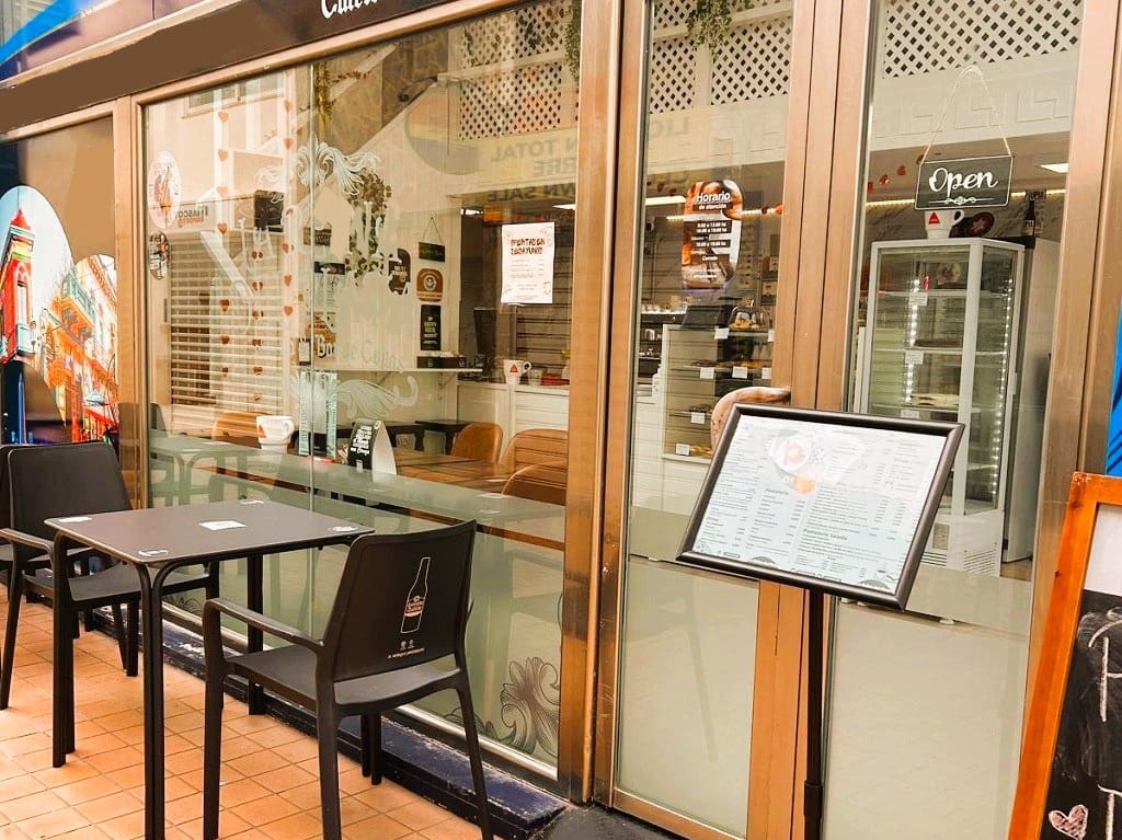 Ravintola/baari myytävänä paikassa Torremolinos - 34 950 € (Ref: 9489943)