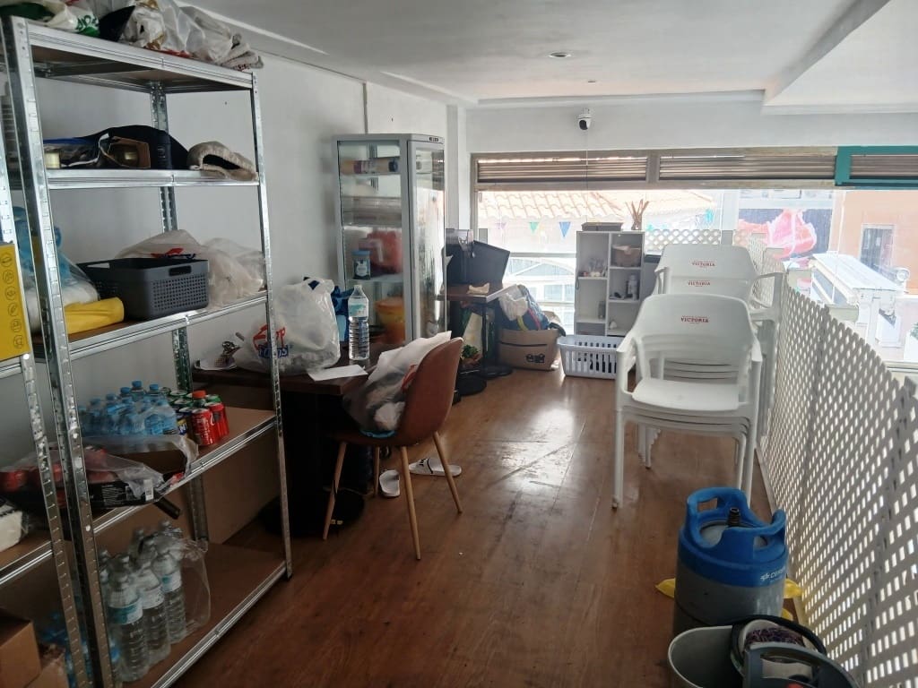 Restaurant/Bar til salgs i Torremolinos - € 32 950 (Ref: 9489943)