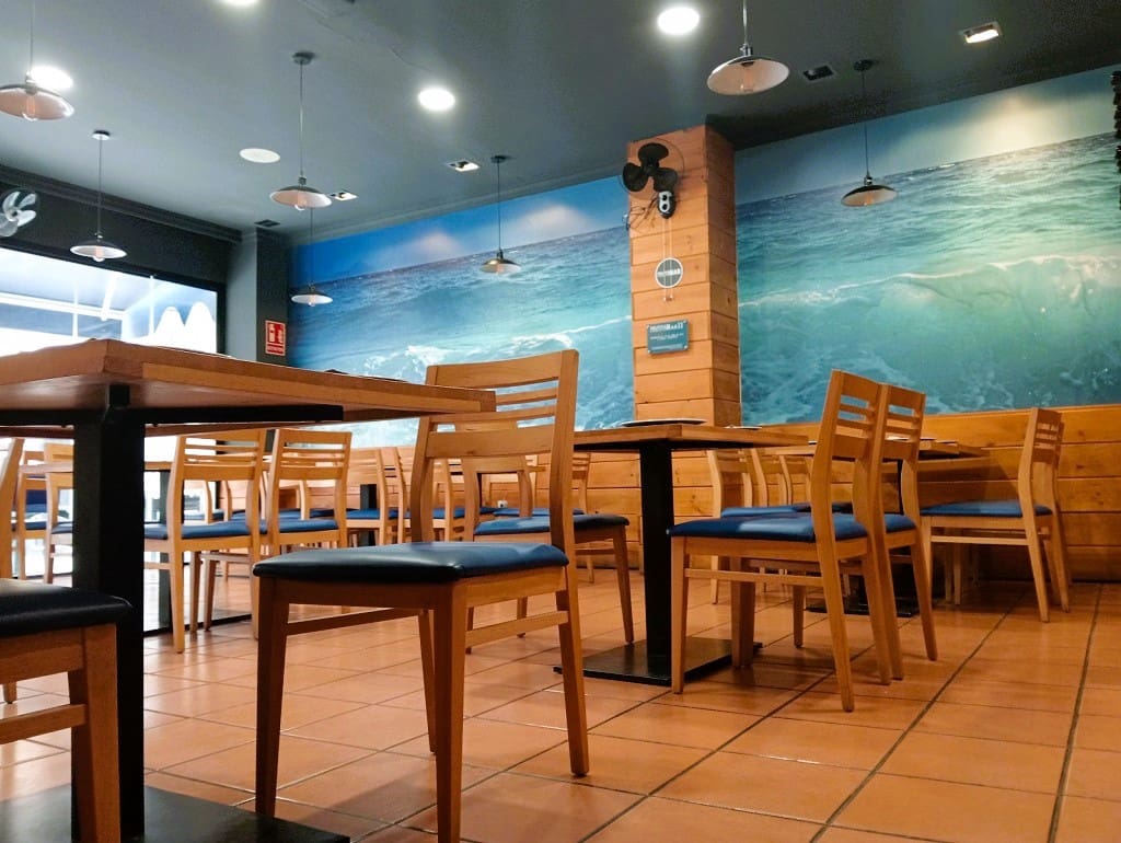 Ravintola/baari myytävänä paikassa Torremolinos - 99 950 € (Ref: 9489947)