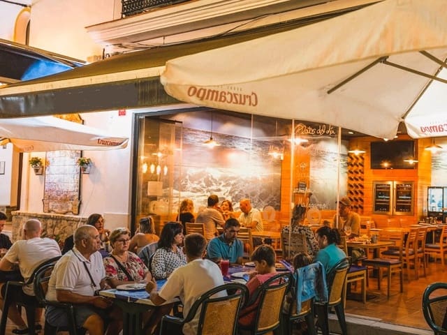 Ravintola/baari myytävänä paikassa Torremolinos - 99 950 € (Ref: 9489947)