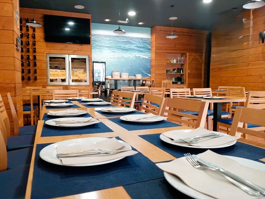 Ravintola/baari myytävänä paikassa Torremolinos - 99 950 € (Ref: 9489947)