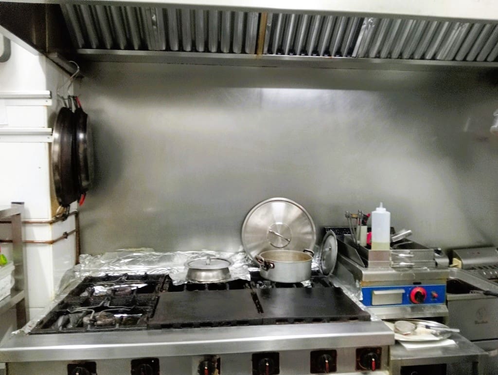 Ravintola/baari myytävänä paikassa Torremolinos - 99 950 € (Ref: 9489947)