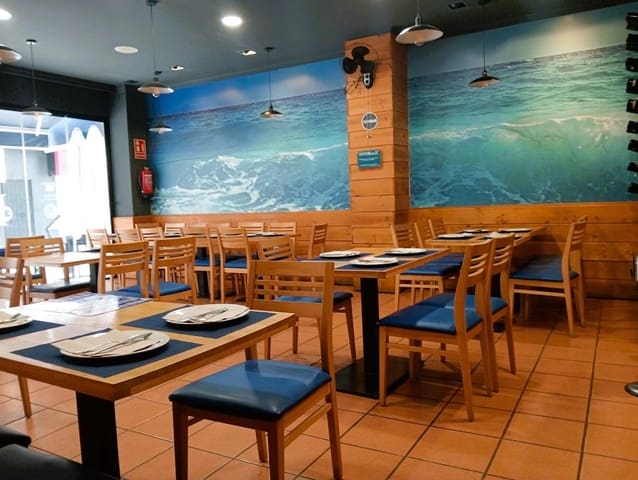 Ravintola/baari myytävänä paikassa Torremolinos - 99 950 € (Ref: 9489947)