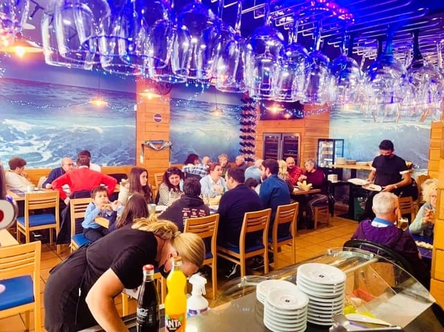 Ravintola/baari myytävänä paikassa Torremolinos - 99 950 € (Ref: 9489947)