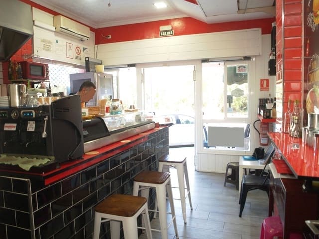 Restaurant/Bar til salgs i Mijas Costa, Mijas - € 24 950 (Ref: 9491650)