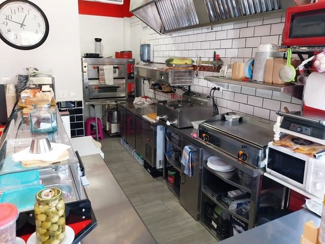 Restaurant/Bar til salgs i Mijas Costa, Mijas - € 24 950 (Ref: 9491650)