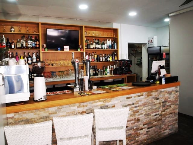 Restaurant/Bar for sale in Mijas Costa, Mijas - € 26,950 (Ref: 9491656)