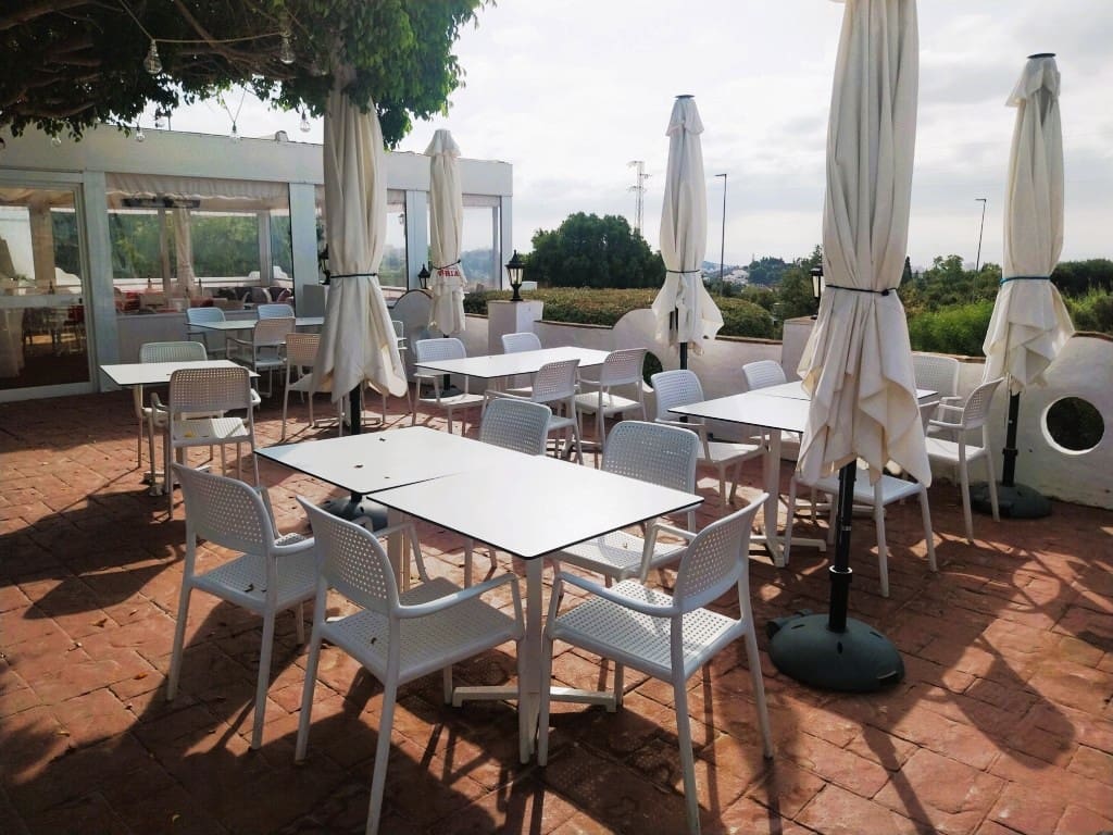 Ravintola/baari myytävänä paikassa Mijas mukana 
autotalli - 89 950 € (Ref: 9491725)