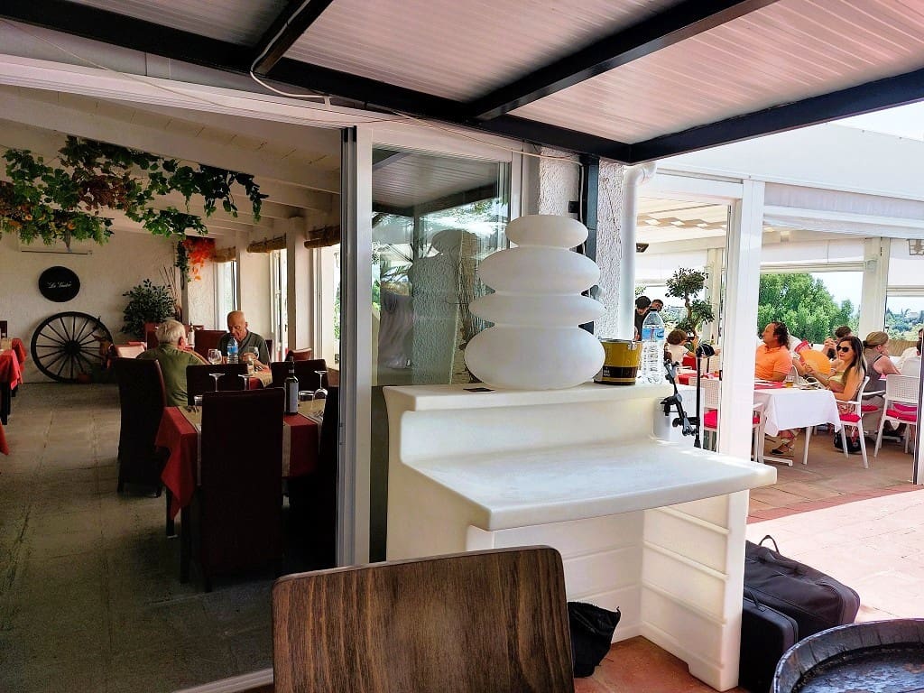 Ravintola/baari myytävänä paikassa Mijas mukana 
autotalli - 89 950 € (Ref: 9491725)