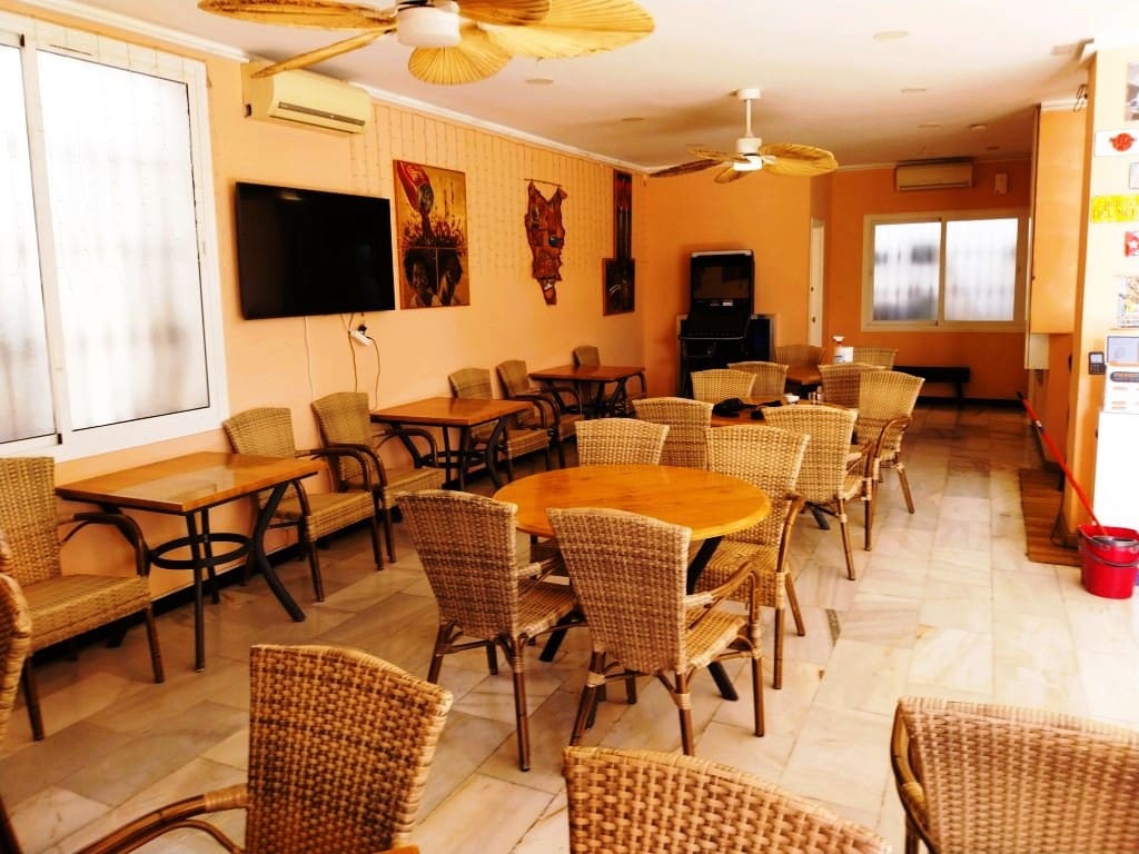 Bar/Restaurante en Calahonda en venta - 99.950 € (Ref: 9491726)