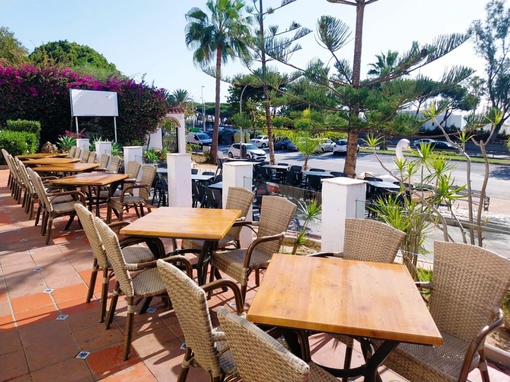 Bar/Restaurante en Calahonda en venta - 99.950 € (Ref: 9491726)