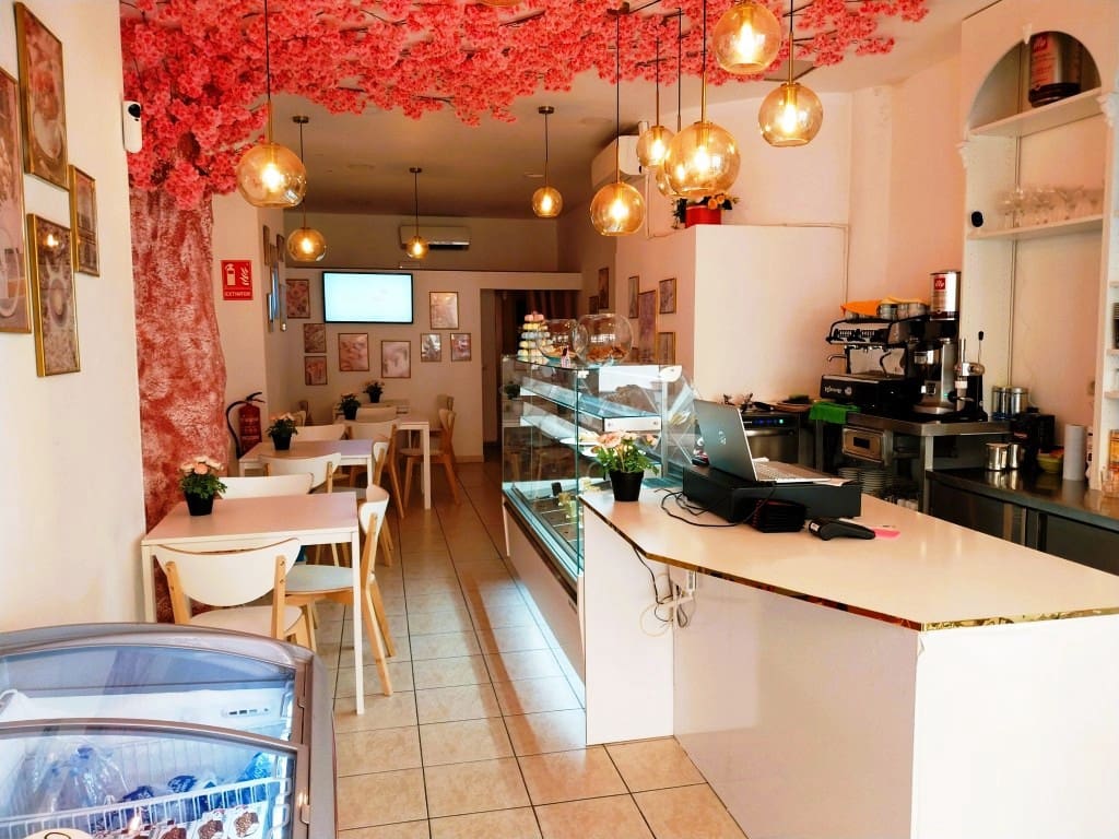 Restaurant/Bar for sale in Fuengirola - € 44,950 (Ref: 9495130)