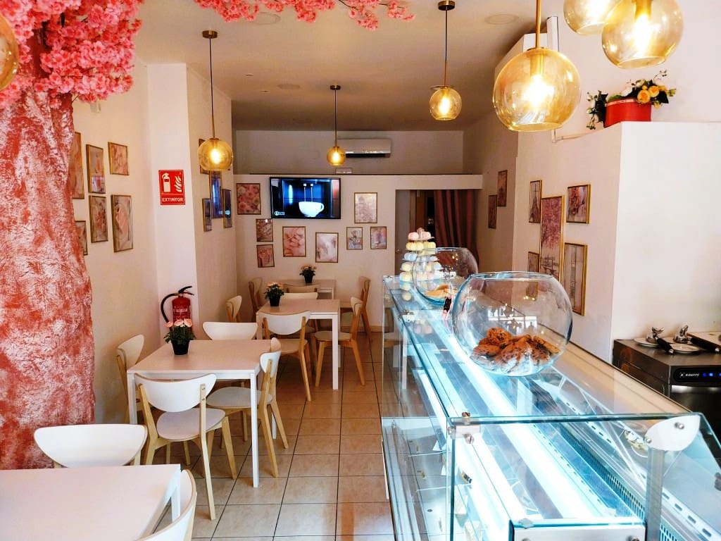 Restaurant/Bar for sale in Fuengirola - € 44,950 (Ref: 9495130)