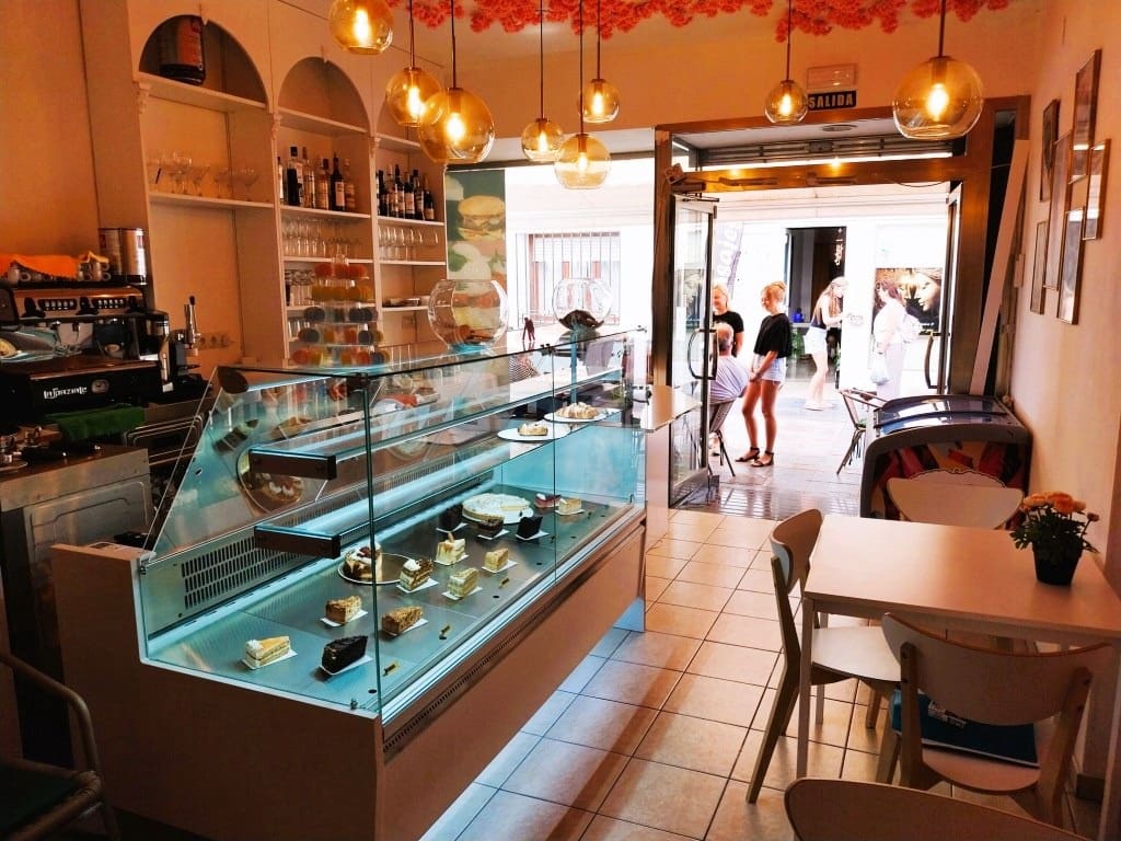 Restaurant/Bar for sale in Fuengirola - € 44,950 (Ref: 9495130)