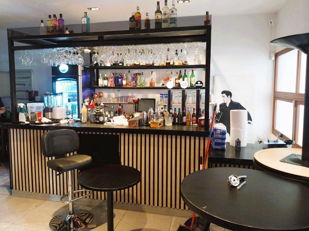 Ravintola/baari myytävänä paikassa Fuengirola - 47 950 € (Ref: 9495132)