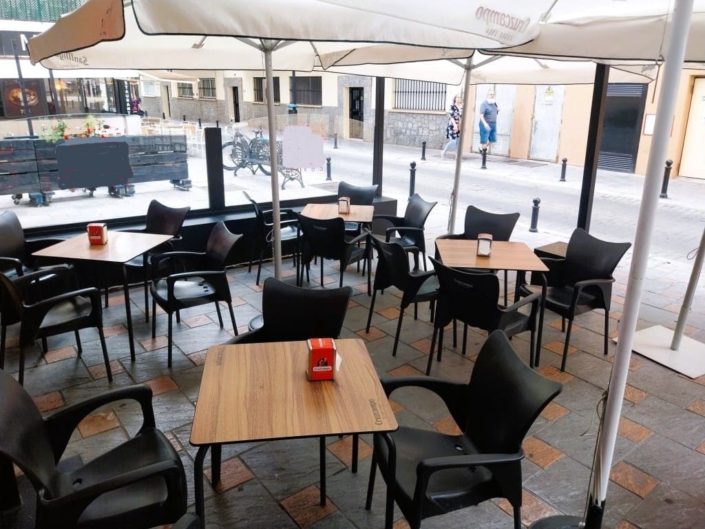 Ravintola/baari myytävänä paikassa Fuengirola - 47 950 € (Ref: 9495132)