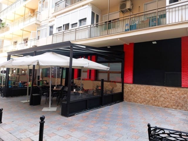Ravintola/baari myytävänä paikassa Los Boliches , Fuengirola - 47 950 € (Ref: 9495132)