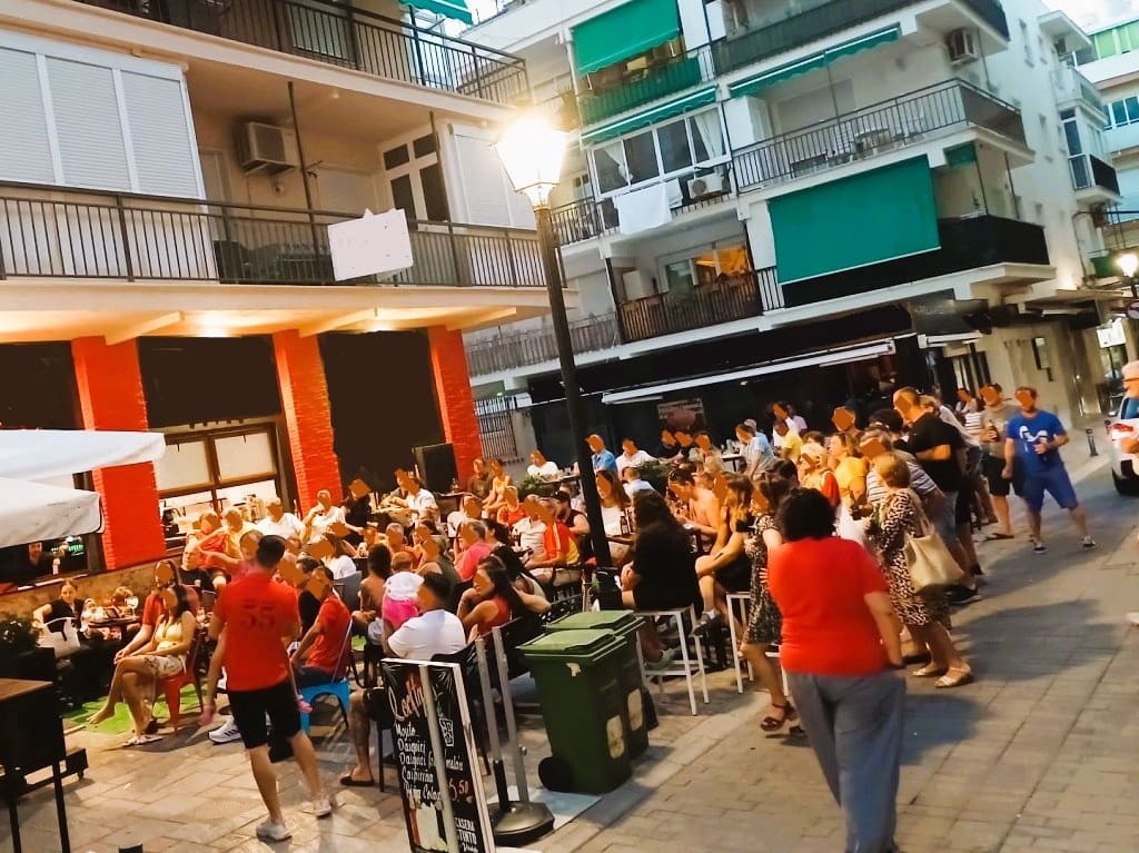 Ravintola/baari myytävänä paikassa Fuengirola - 47 950 € (Ref: 9495132)