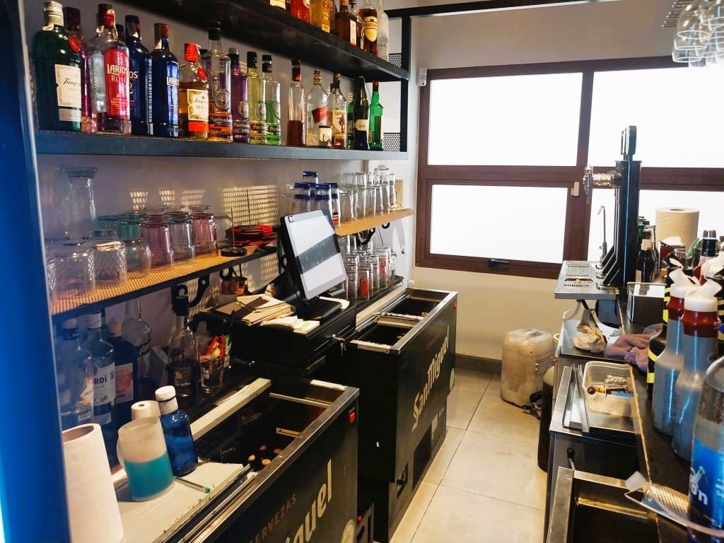 Ravintola/baari myytävänä paikassa Fuengirola - 47 950 € (Ref: 9495132)