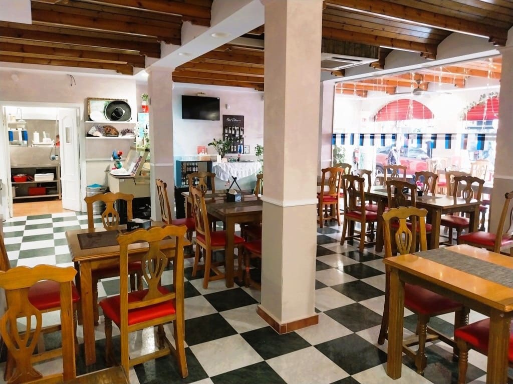 Ravintola/baari myytävänä paikassa Fuengirola - 47 950 € (Ref: 9495303)