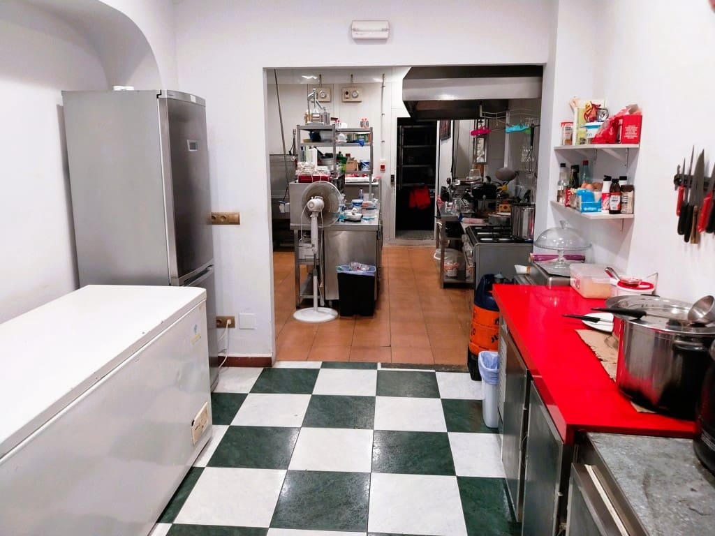 Ravintola/baari myytävänä paikassa Fuengirola - 47 950 € (Ref: 9495303)