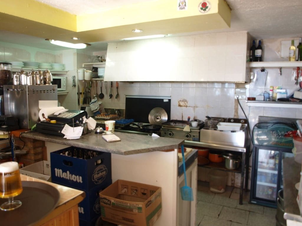 Ravintola/baari myytävänä paikassa Fuengirola - 49 950 € (Ref: 9495372)