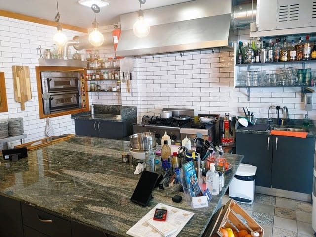 Bar/Restaurante en Fuengirola en venta - 54.950 € (Ref: 9495407)
